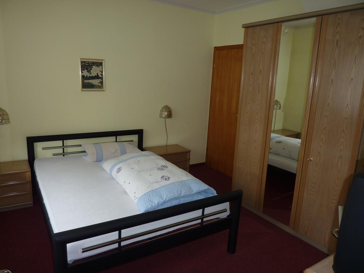 Hôtel Gast- Und Gastehaus Simon à Greifenstein Chambre photo